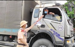 Ưu tiên tiêm vaccine cho 400 nghìn lái xe vận tải hàng hoá thế nào?