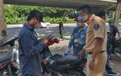 Không chấp hành đo nồng độ cồn, tài xế xe máy bị phạt gần 10 triệu đồng