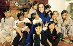 Báo Hàn viết về tấm lòng nhân ái của Phi Nhung và tuyên bố của Hoàng Kiều