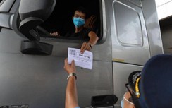 Thích ứng an toàn dịch Covid-19: Bỏ QR luồng xanh, DN được tự xét nghiệm