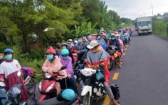 Người dân về quê tự phát rất đông, Cà Mau lập khẩn khu tập trung dã chiến