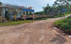 Nhà thầu "cam kết một đằng, làm một nẻo", dân bức xúc chặn thi công