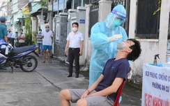 Chủ tịch phường thời Covid-19: Hai tháng không về nhà, chưa lần ngủ đủ giấc