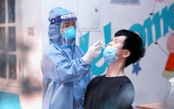 Hà Nội: Ba người trong gia đình ở Hà Đông nghi mắc Covid-19