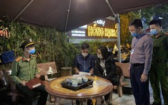 Quảng Ninh đình chỉ 3 chủ tịch phường vì thiếu trách nhiệm phòng chống dịch