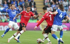 Ngoại hạng Anh: MU thua sốc Leicester, Chelsea hú vía lấy lại ngôi đầu