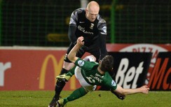 Thủ môn nổi điên sau bàn thua và cái kết cười ra nước mắt