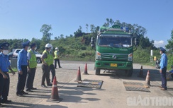 Tăng cường xử lý xe quá tải, bảo vệ các tuyến đường huyết mạch