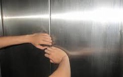 Cô gái tử vong vì bị rơi hầm thang máy từ tầng 7 xuống tầng 1 ở Hà Nội