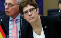 Bộ trưởng Quốc phòng Shoigu: NATO liên tục kéo lực lượng đến biên giới Nga