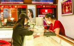 Giá vàng hôm nay 26/10: Vàng đồng loạt tăng mạnh