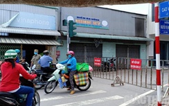 Bạc Liêu: Tiêm chưa đủ 2 mũi vaccine, nhiều người quay xe khi vào "vùng đỏ"