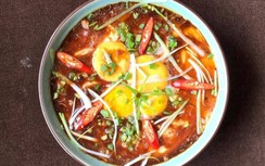 Trứng kết hợp đậu non cay ngọt, mềm mịn ngon lạ trong ngày lười bếp núc