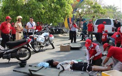 Trung tâm chỉ huy CSGT kết nối với cứu thương y tế để cấp cứu nạn nhân TNGT