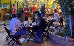 TP.HCM: Nhân viên ứng phó "nhanh như chớp", 3 quán nhậu vẫn bị lập biên bản