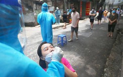 Dẹp "loạn giá" test Covid-19: Siêu lợi nhuận buôn kit test