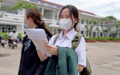 Bạc Liêu đề nghị không bán vé số dạo, Cà Mau dừng học trực tiếp 16 trường