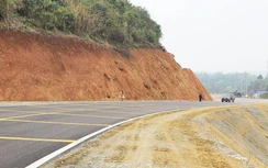 Nỗ lực xóa điểm đen, giảm tai nạn giao thông miền núi