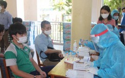 Băn khoăn trẻ không tự nguyện tiêm vaccine Covid-19 có được đến trường?