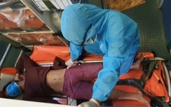 Xuyên đêm cứu một thuyền viên trên vùng biển quần đảo Trường Sa