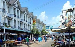 Sóc Trăng lại phát phiếu đi chợ, Hậu Giang cấm dân ra đường ban đêm