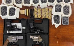 Bắt "nữ quái" đất Cảng trên đường mang súng hoa cải đi giao