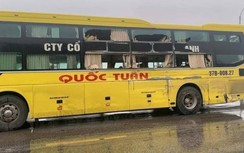 Tin tức TNGT 17/11: Hành khách trên xe buýt tử vong sau cú va xe khách
