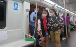 Khách đi tàu Cát Linh - Hà Đông tăng mạnh cả trong ngày thường