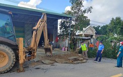 Quảng Nam: Xử lý tình trạng lấn chiếm lề đường Hồ Chí Minh thế nào?