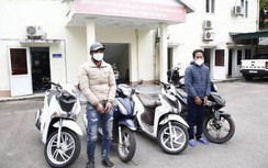 Hai "siêu trộm" xe máy bị tóm gọn sau một giờ gây án