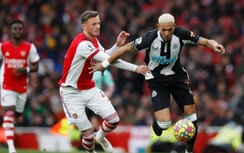 Ngoại hạng Anh: Arsenal và Liverpool đồng ca chiến thắng