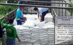 Bắt gần 8 tấn hóa chất, bao bì có dòng "Made in China" không rõ nguồn