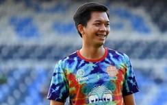 Tuyển Thái Lan trừng phạt cầu thủ chấn thương nhưng vẫn chạy băng băng