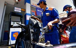 Quỹ bình ổn xăng dầu sắp cạn: Việc chi Quỹ có hợp lý?