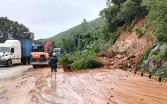 Bộ GTVT chỉ đạo khẩn ứng phó mưa bão miền Trung và Tây Nguyên