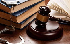 Đuổi chém mẹ chồng "hờ", người phụ nữ bị lộ gần 20 năm trốn truy nã