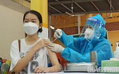 TP.HCM: Học sinh lớp 1 vẫn đến trường dù 70% phụ huynh không đồng ý