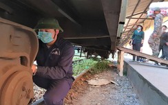 Nghề “khám bệnh” toa xe đường sắt giữa tâm dịch Covid-19