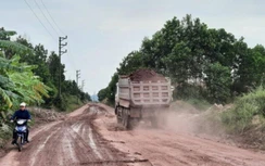 Kiểm tra, chấn chỉnh việc vận tải đất sét của doanh nghiệp xi măng