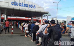 Kiên Giang: Vận tải khách đường bộ liên tỉnh im lìm, tàu phà lại sôi động