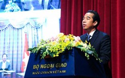 Kết nối 300 điểm cầu bàn về ngoại giao địa phương, thu hút đầu tư