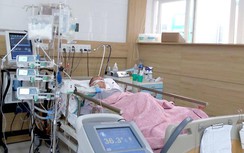 Mất mạng, mù mắt vì uống phải rượu rởm