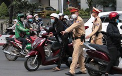 Nhậu nhẹt cuối năm, hàng loạt tài xế "ma men" nhẵn ví vì nộp phạt