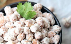 Cách làm mứt lạc cực đơn giản lại nhanh, nhớ món "trứng chim" thời thơ bé