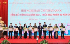 Số nhà báo giảm gần 4.000 người