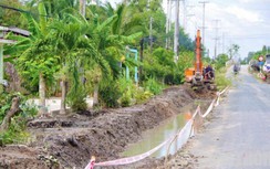 Đường sá khang trang, bà con đồng bào dân tộc thoát nghèo bền vững