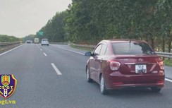 Ngỡ ngàng xe nằm nhà vẫn nhận phạt nguội