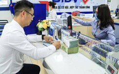 Năm 2022, lãi suất ngân hàng tăng hay giảm?