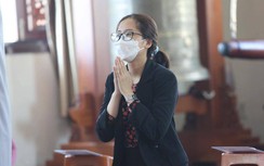 Nhiều người đến cầu siêu cho bé gái bị “dì ghẻ” bạo hành tử vong ở TP.HCM
