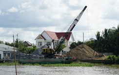 Dân bất an vì điểm tập kết vật liệu xây dựng sát bờ sông